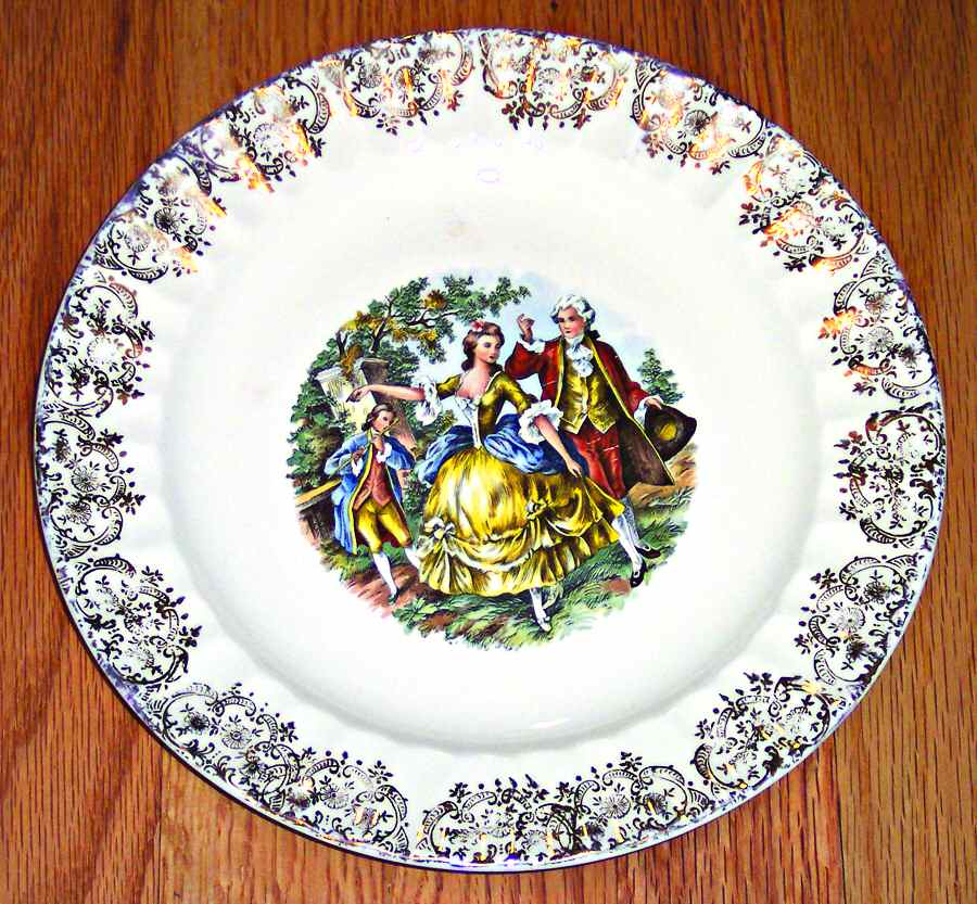 AU4 Dinner Plate by American China Co-1