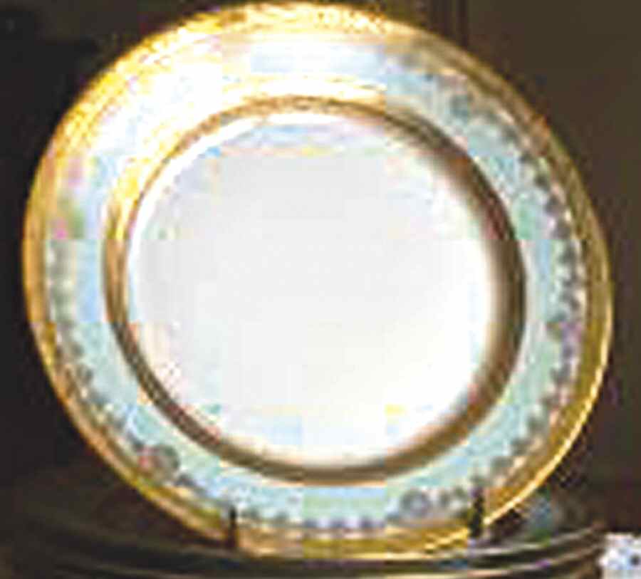 AHR736 Dinner Plate by Charles Ahrenfeldt-1