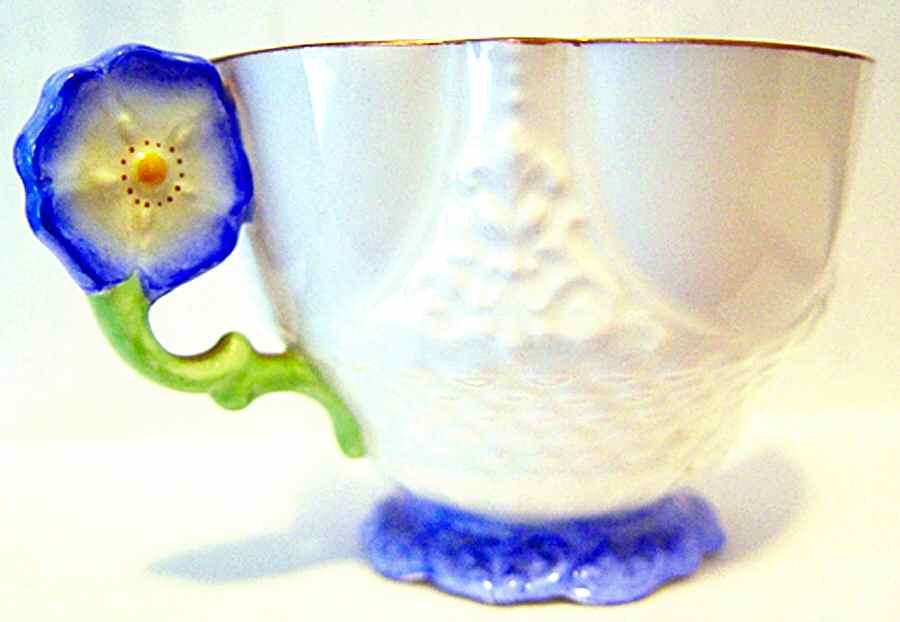 B1571 Footed Cup by John  Aynsley & Sons-1