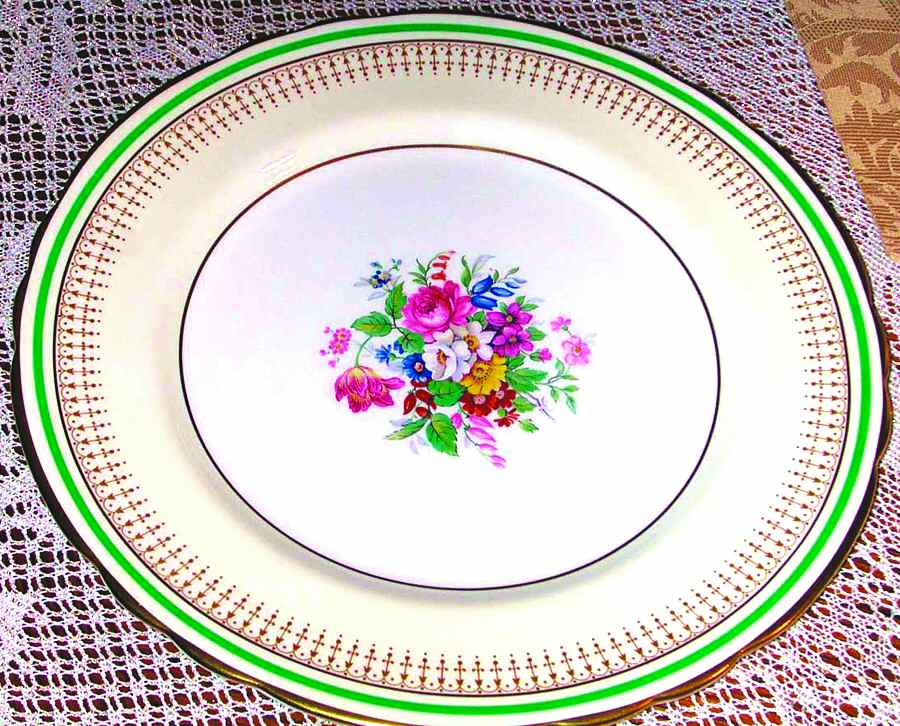 Portrush Green Dinner Plate by John  Aynsley & Sons-1