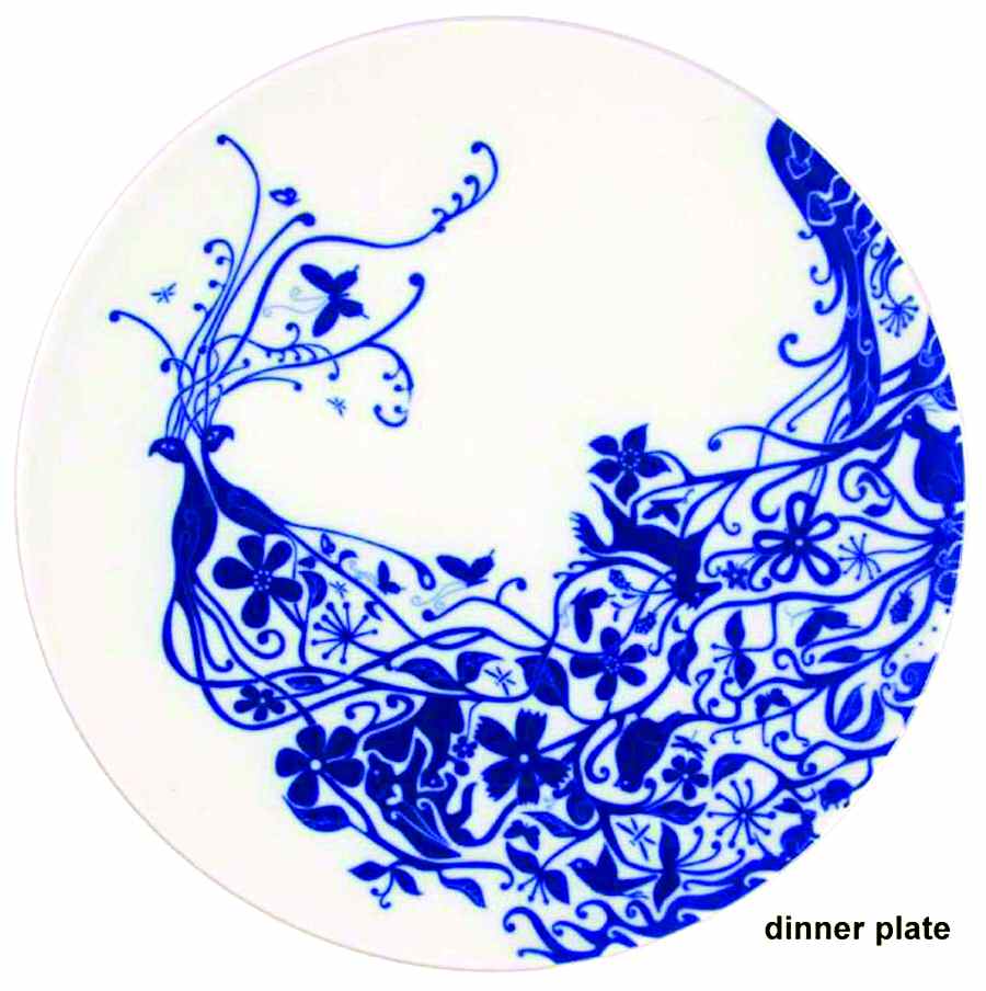 Table Stories 3 Dinner Plate by Artecnica-1