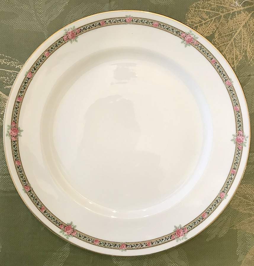 AHR743 Dinner Plate by Charles Ahrenfeldt-1