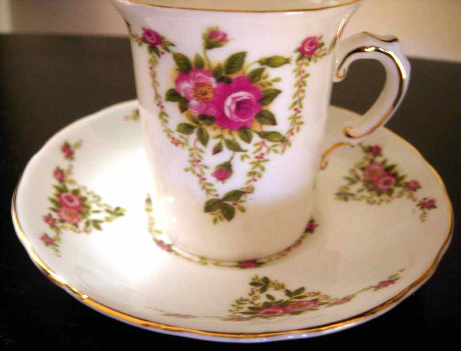 ANX11 Flat Cup & Saucer Set by Allyn Nelson-1