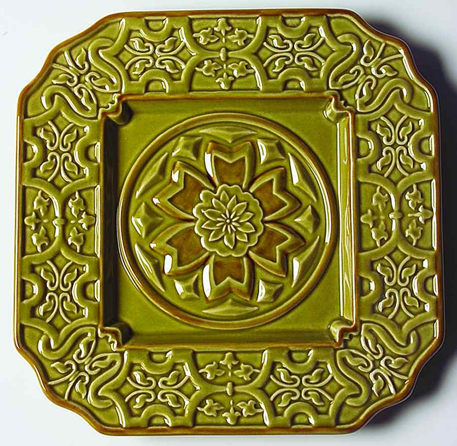 Medallion Avocado Salad Plate by American Atelier-1