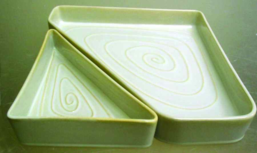 Synergy Beige (2 Piece) Chip & Dip Set by American Atelier-1