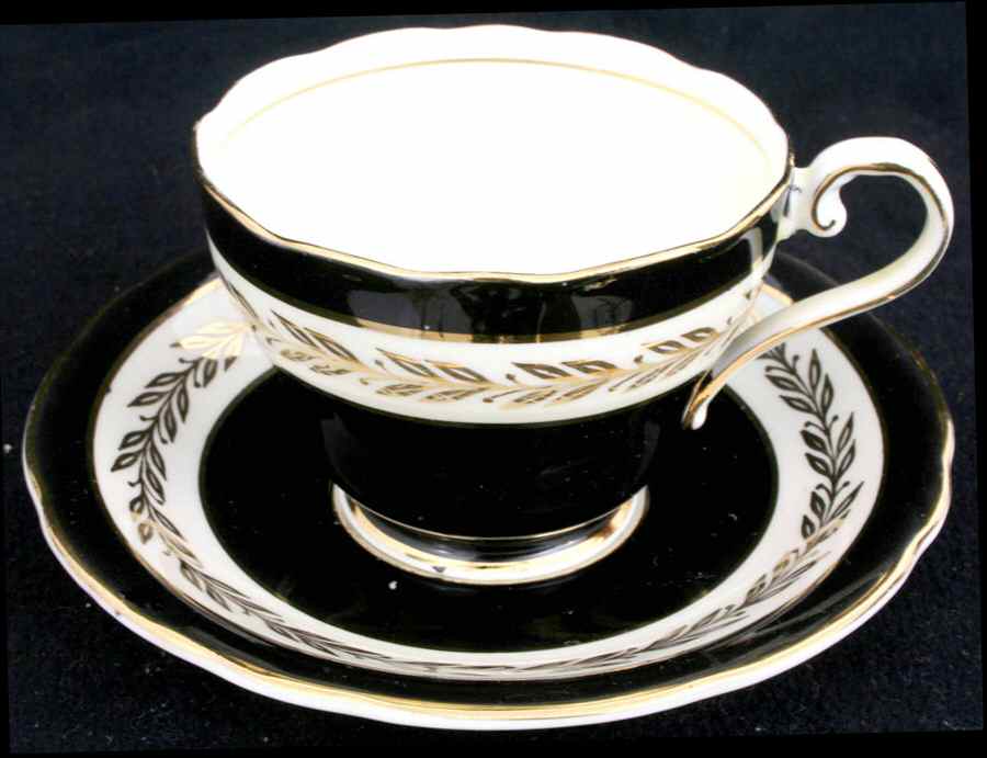 B5342 Footed Cup & Saucer Set by John  Aynsley & Sons-1