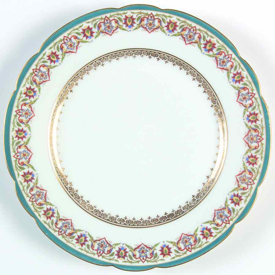 AHR762 Luncheon Plate by Charles Ahrenfeldt-1