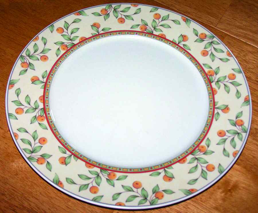 ADX1 Dinner Plate by Art & Design-1