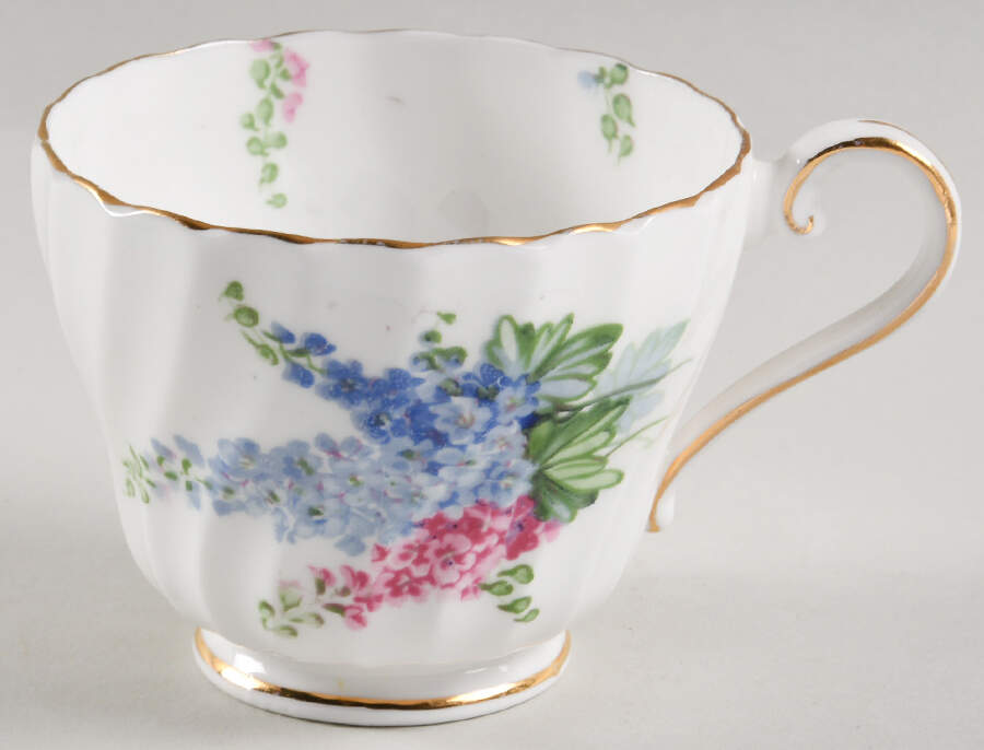 C988-5 Footed Cup by John  Aynsley & Sons-1