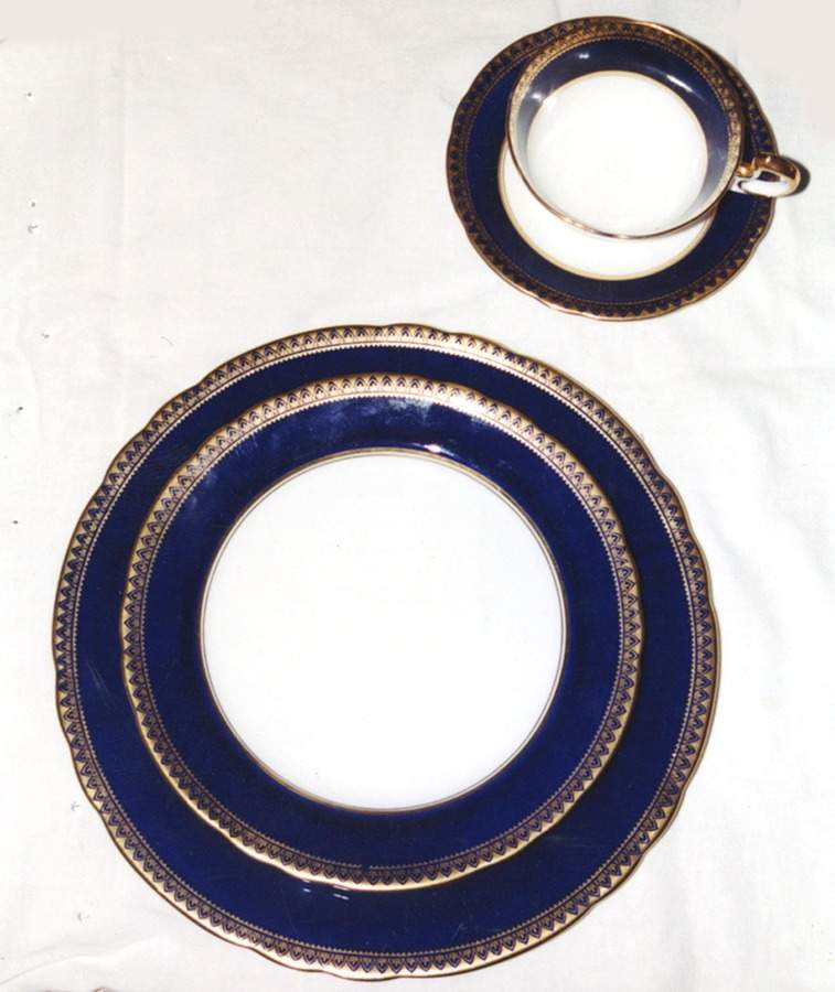 B3696 Salad Plate by John  Aynsley & Sons-1