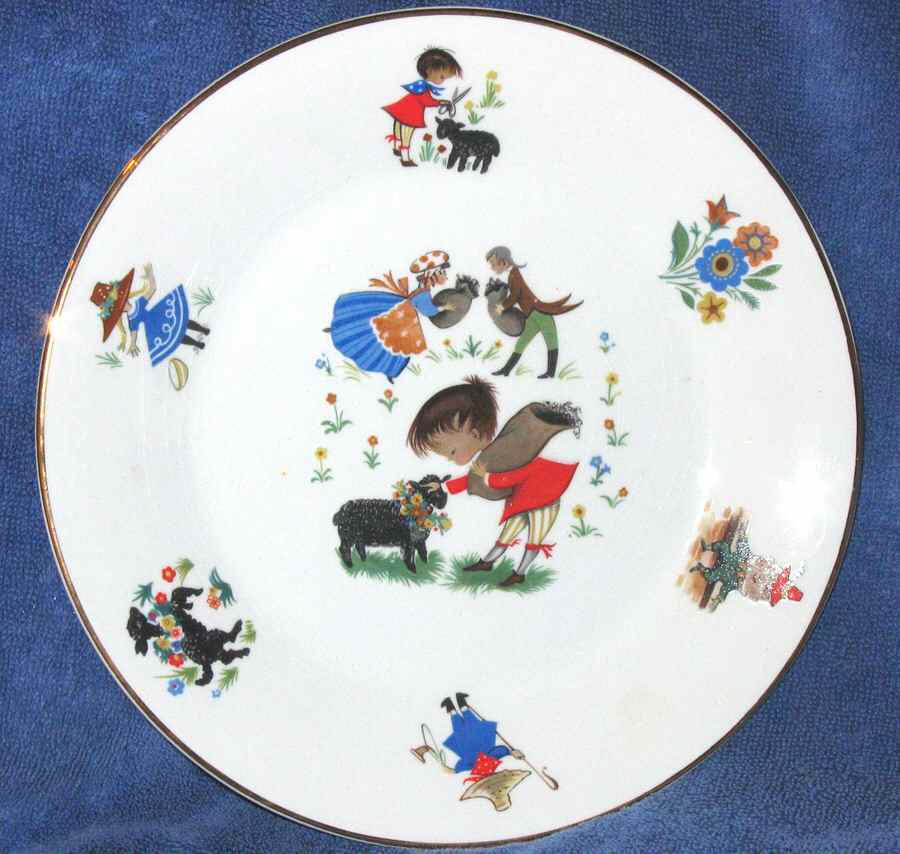 ARK41 Child's Plate by Arklow-1