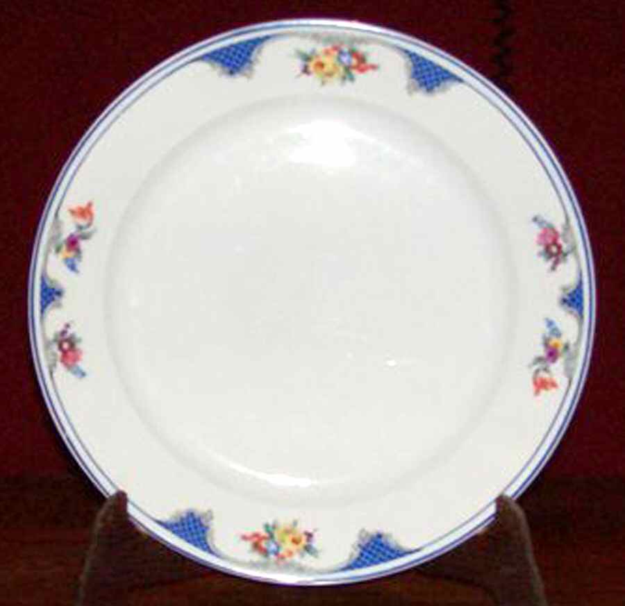 ARA134 Dinner Plate by Arabia of Finland-1
