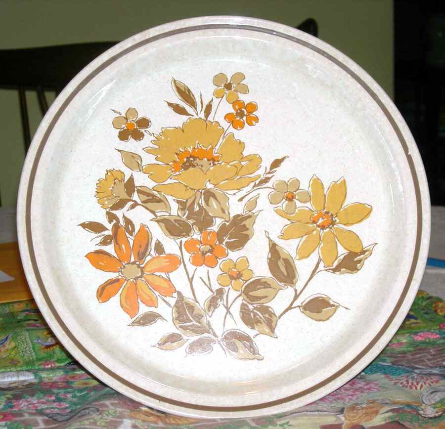 Hillside Dinner Plate by Arklow-1
