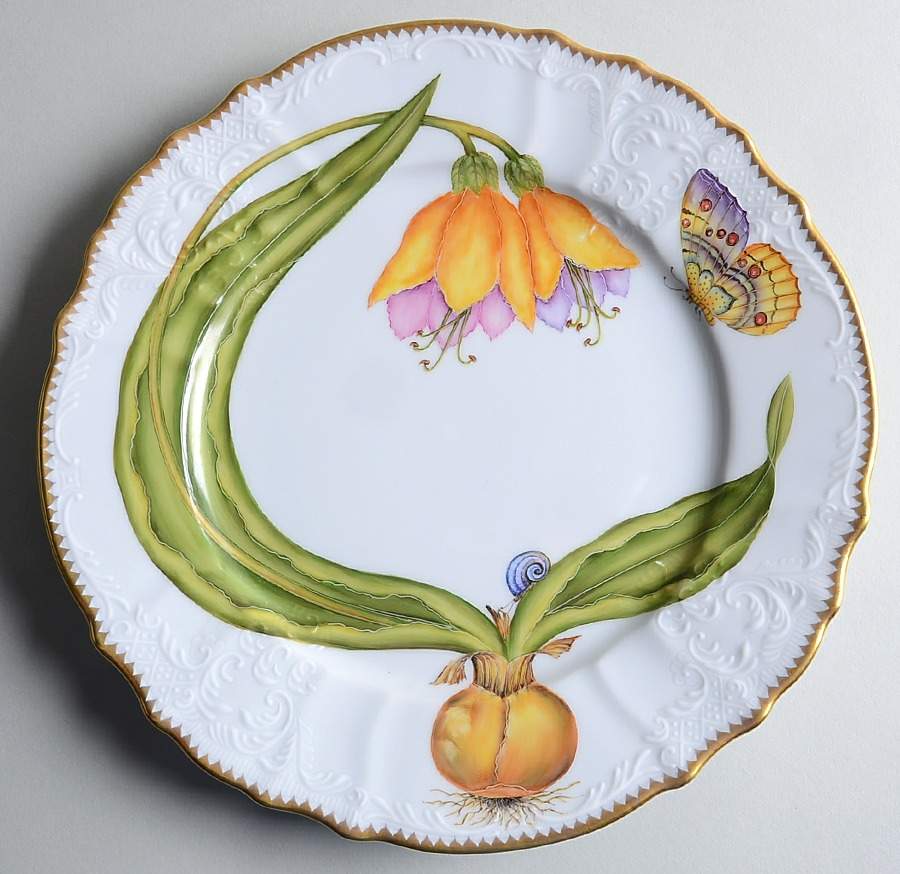 Flowers of Yesterday Dinner Plate by Anna Weatherley-1