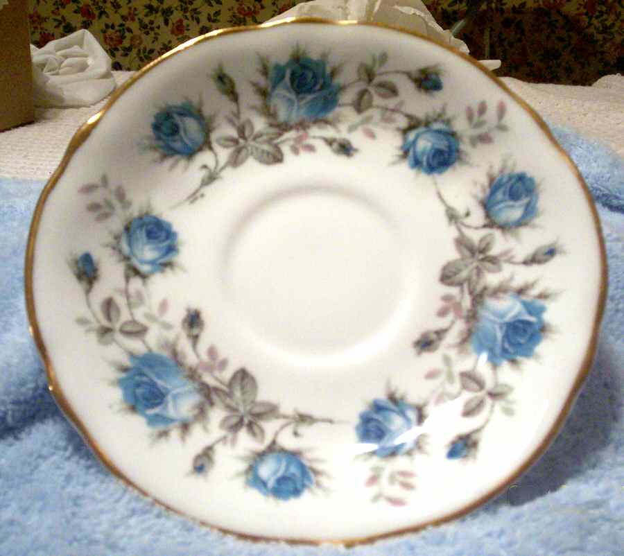 6254 Saucer by Arklow-1