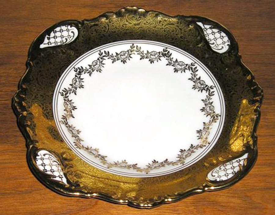 639 Dinner Plate by Alka-1
