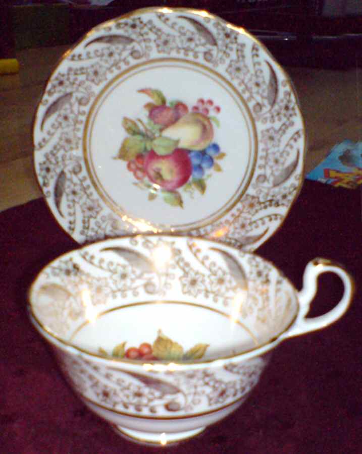AYN185 Footed Cup & Saucer Set by John  Aynsley & Sons-1