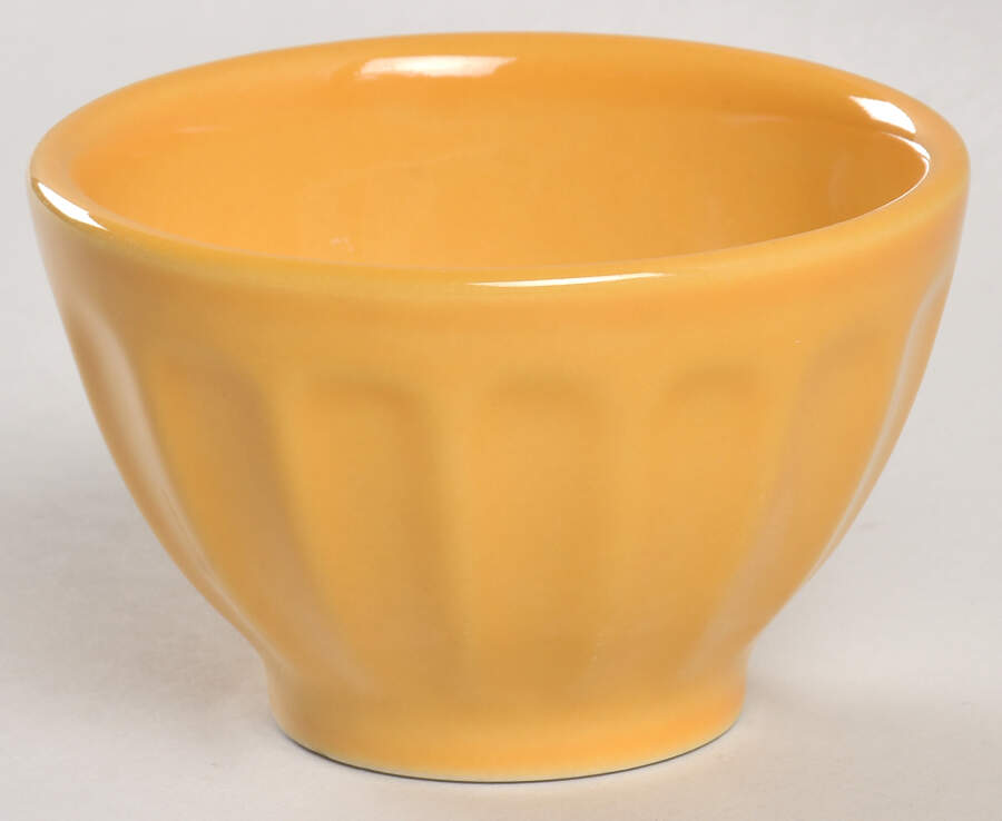 Latte Fruit/Dessert (Sauce) Bowl by Anthropologie-1