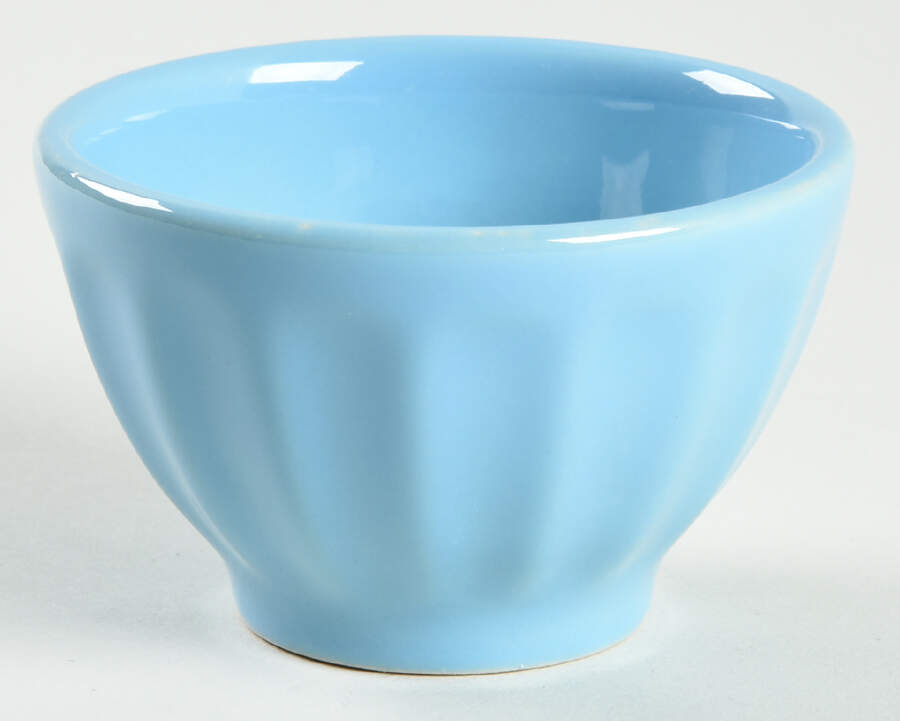 Latte Fruit/Dessert (Sauce) Bowl by Anthropologie-1