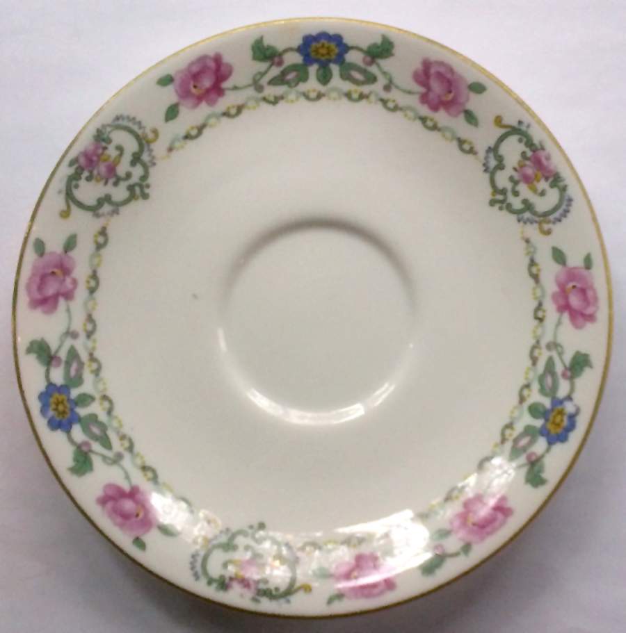AHR784 Saucer by Charles Ahrenfeldt-1