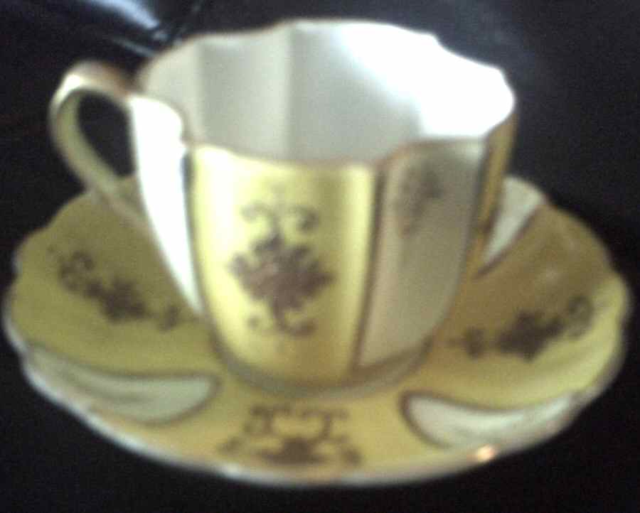 6120 Flat Cup & Saucer Set by Ardalt-1