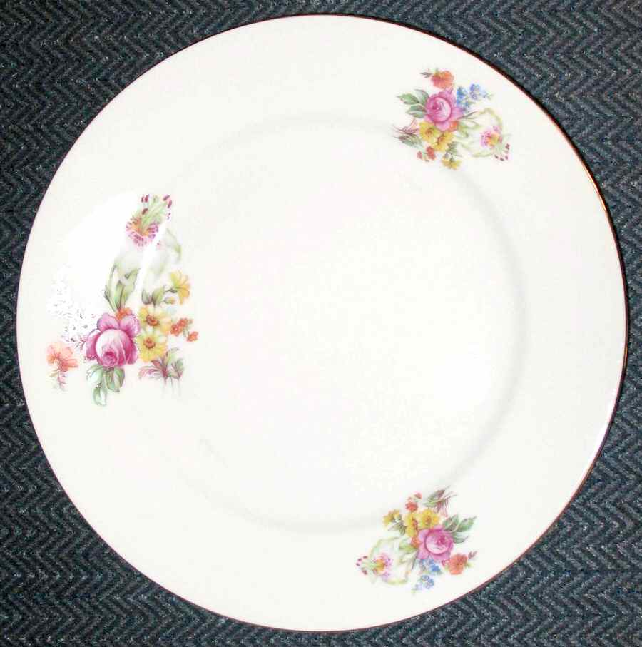 Corinna Dinner Plate by Altrohlau-1