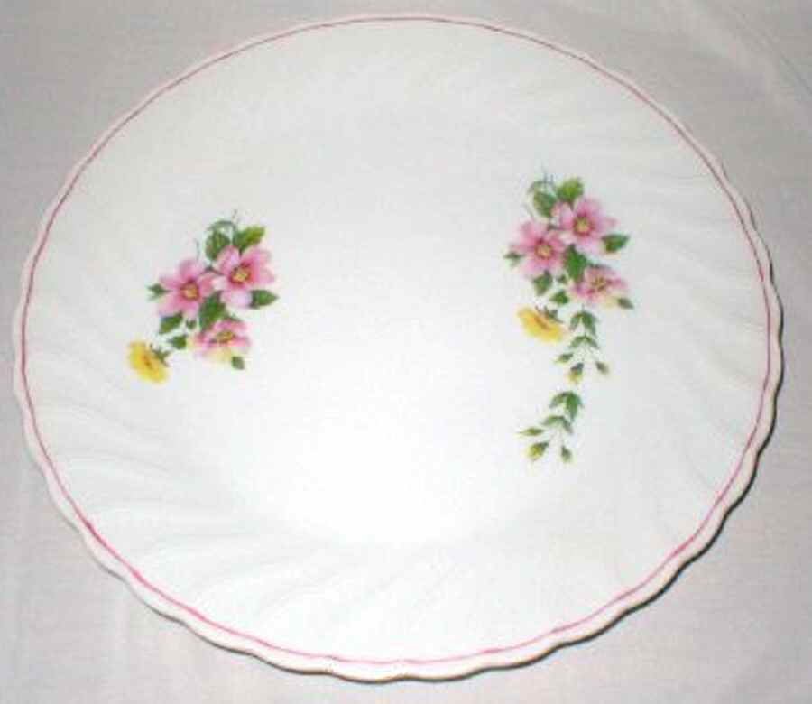 ART38 Dinner Plate by Arita-1