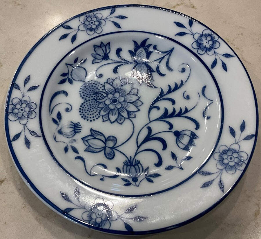 Floraine (Blue Onion) Appetizer Plate by A & E Lewis (Germany)-1