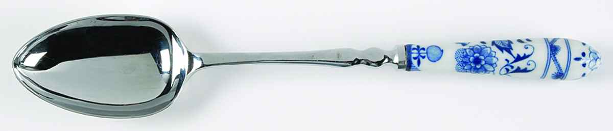 Floraine (Blue Onion) Serving Spoon by A & E Lewis (Germany)-1