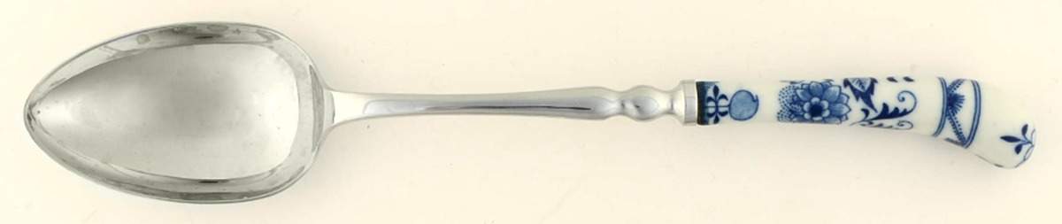 Floraine (Blue Onion) Serving Spoon by A & E Lewis (Germany)-1