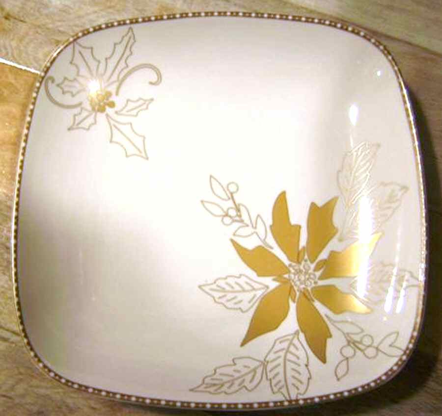 Contemporary Poinsettia Gold Dinner Plate by 222 Fifth (PTS)-1