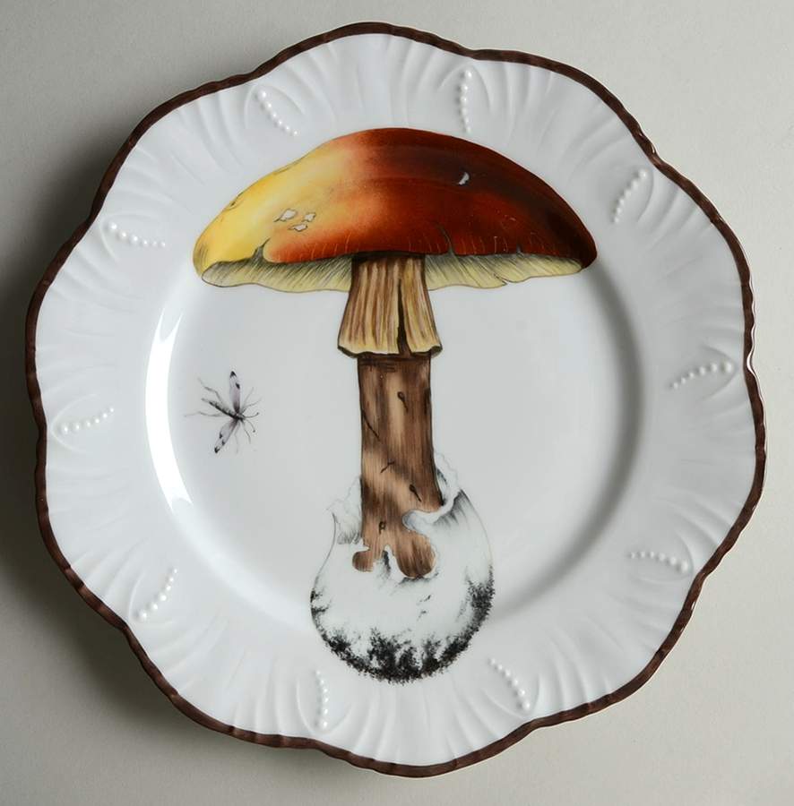 Les Champignons Dinner Plate by Alberto Pinto-1