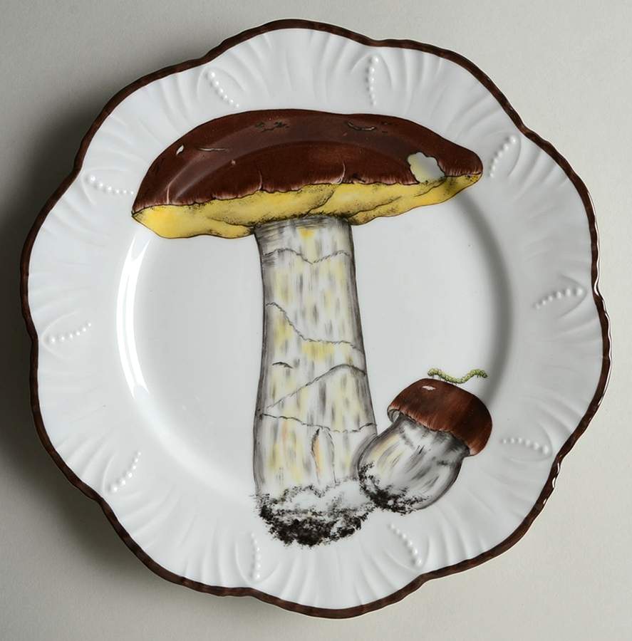 Les Champignons Dinner Plate by Alberto Pinto-1