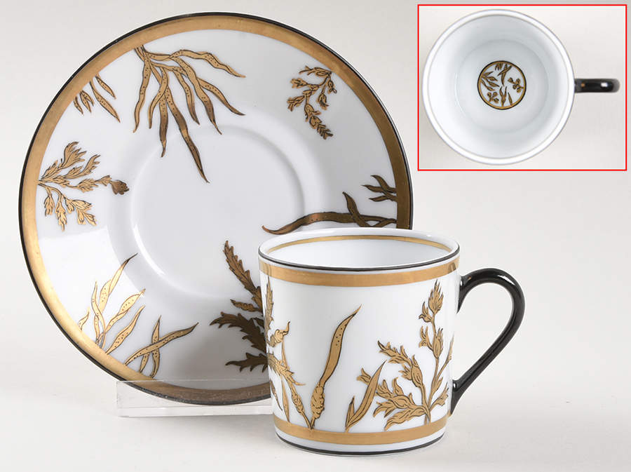 Or des Airs Or des Mers Flat Demitasse Cup & Saucer Set by Alberto Pinto-1