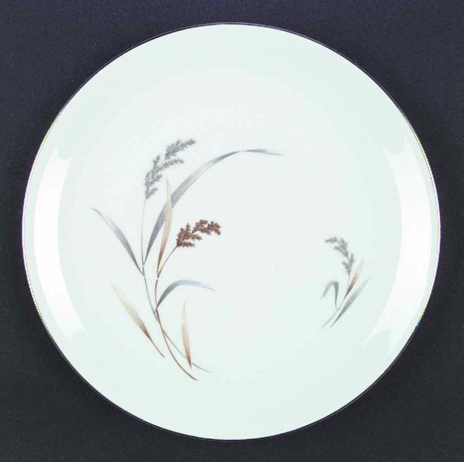 Harvest Dinner Plate by Arlen-1