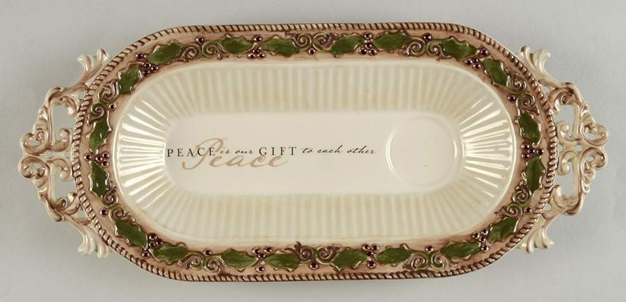 Holiday Traditions 2 Part Olive Dish by Amscan-1