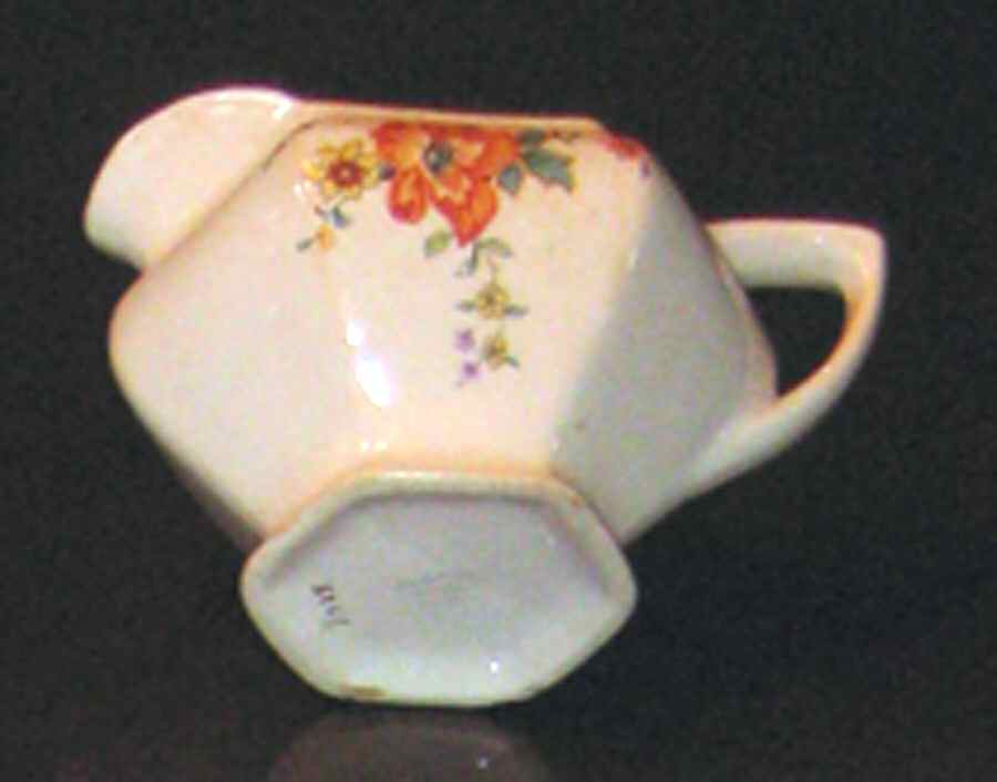 1725 Creamer by Albright-1