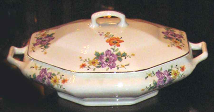 1725 Oval Covered Vegetable by Albright-1