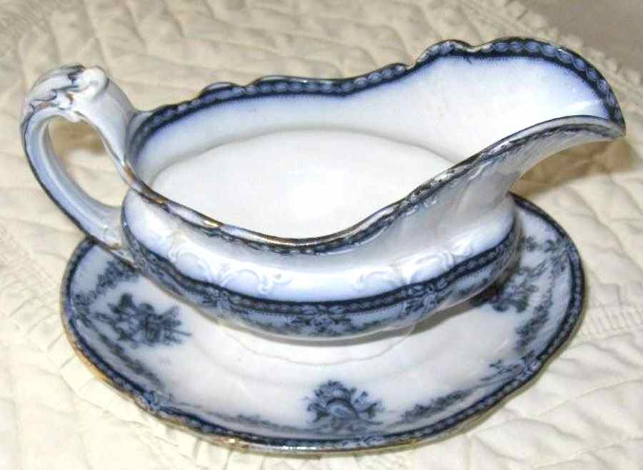 Louis XVI Gravy Boat & Underplate by Adderley-1