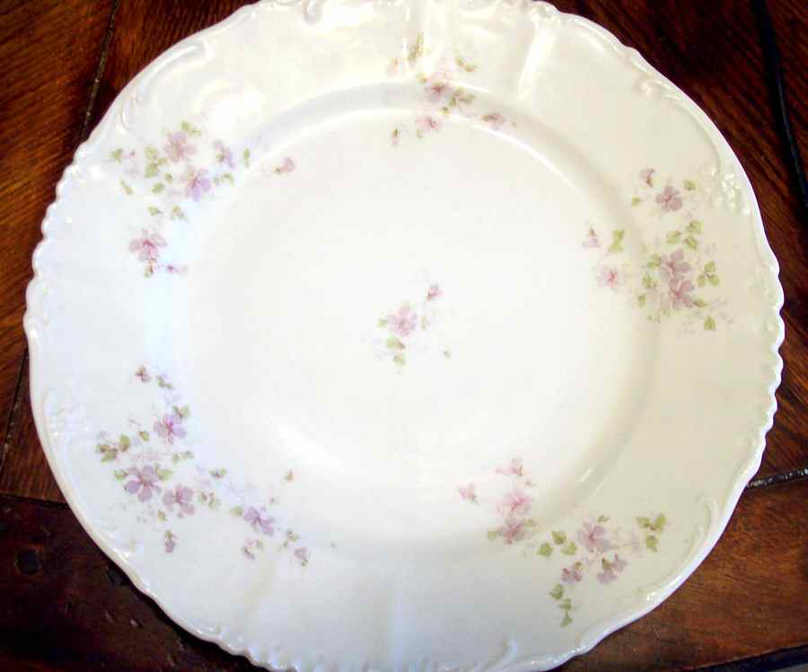 595 Dinner Plate by Altrohlau-1
