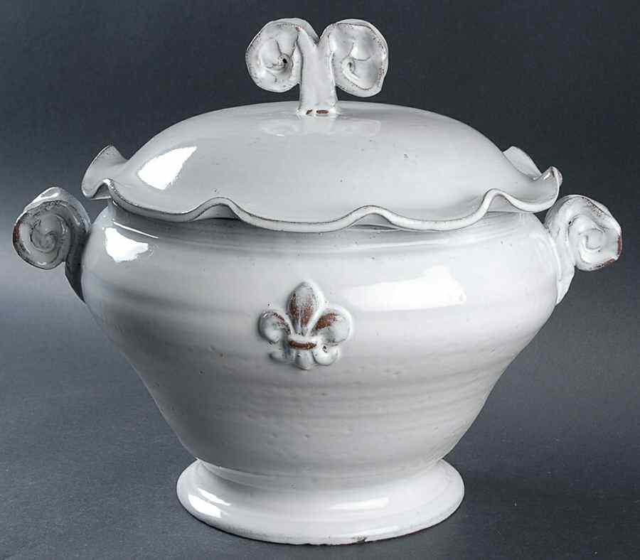 Fleur de Lis Tureen &  Lid by Abigails-1