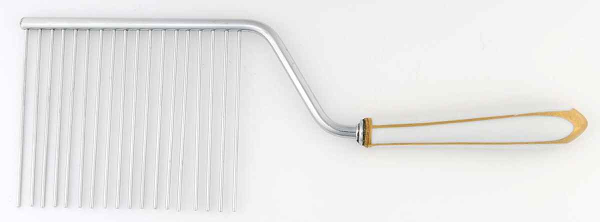 Floraine White (Gold Lines) Cake Breaker with Stainles Picks by A & E Lewis (Germany)-1