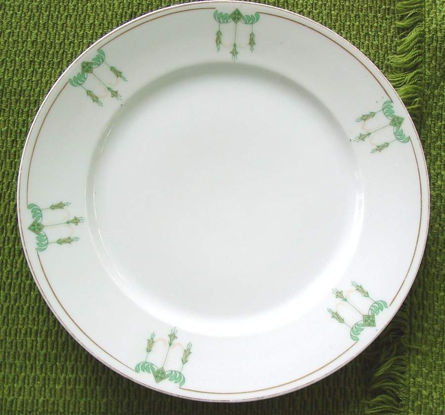 ALT594 Dinner Plate by Altrohlau-1