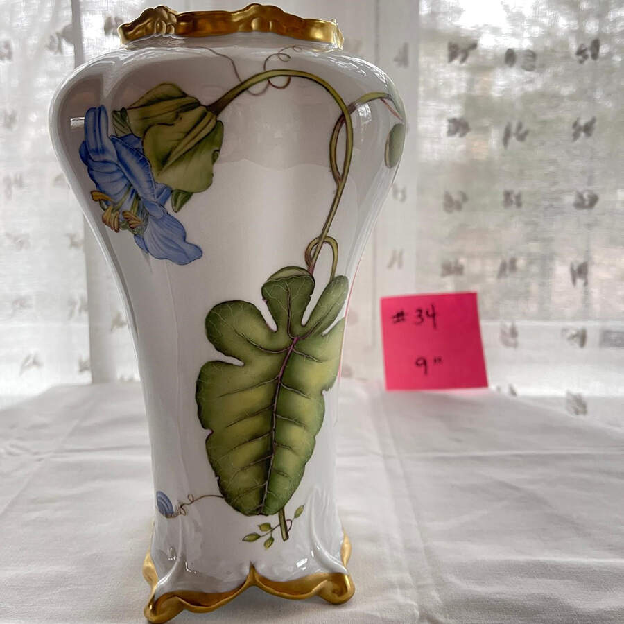 Giftware 9" Vase by Anna Weatherley-1
