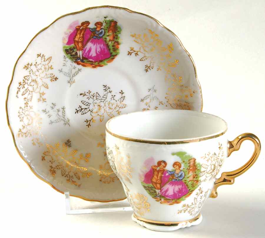M4022 Footed Cup & Saucer Set by Arnart-1