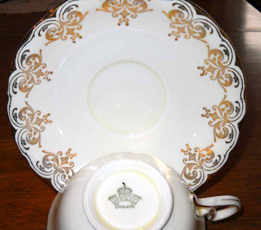 B4996 Saucer by John  Aynsley & Sons-1