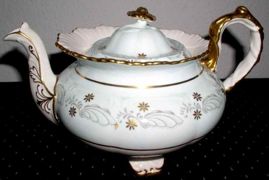 8338 Teapot & Lid by John  Aynsley & Sons-1