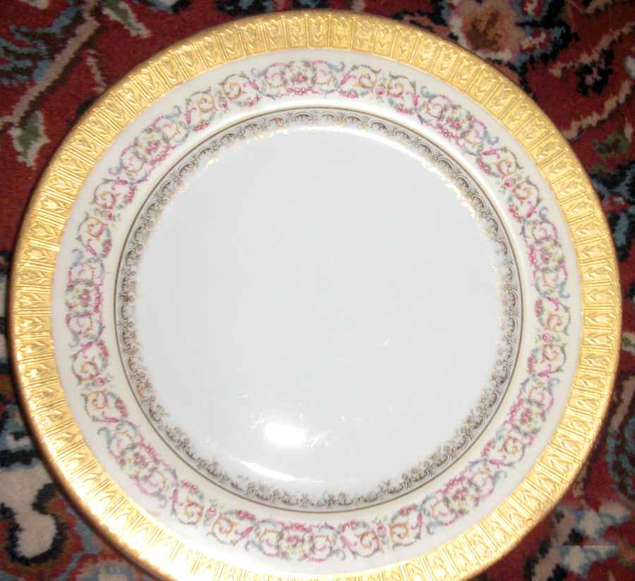 AHR859 Dinner Plate by Charles Ahrenfeldt-1