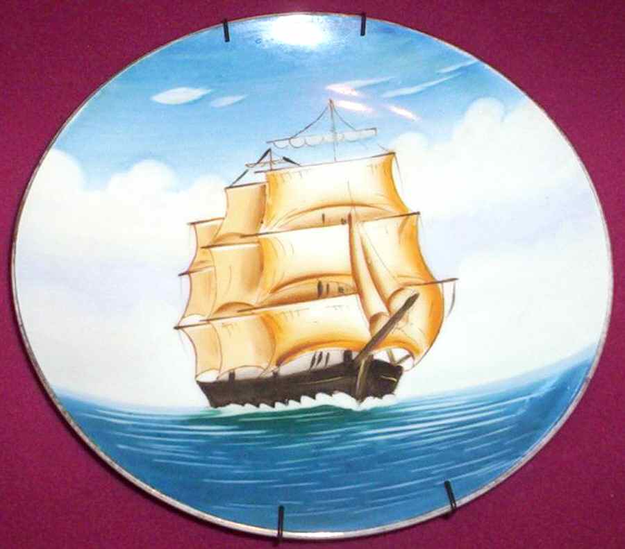 AIY8 Dinner Plate by Aiyo-1