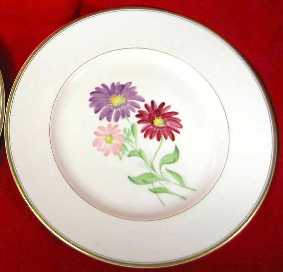 ARA142 Luncheon Plate by Arabia of Finland-1